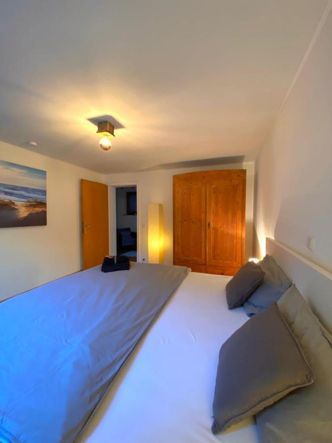 Ferienwohnung Mit Sauna Am Wald - Eifel メッヒャーニッヒ エクステリア 写真